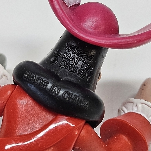 Disney Jake Neverland Pirates Articulated Figure Set Jake Captain Hook - Picture 2 of 4